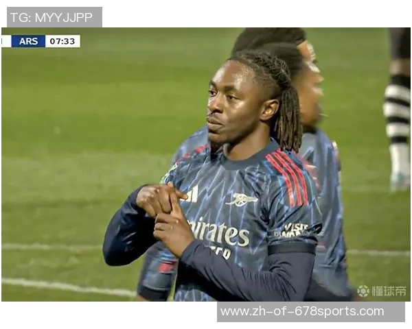 懂球帝X咪咕英超第9轮最佳进球：洒脱舒畅，埃泽腾空剪刀脚破门